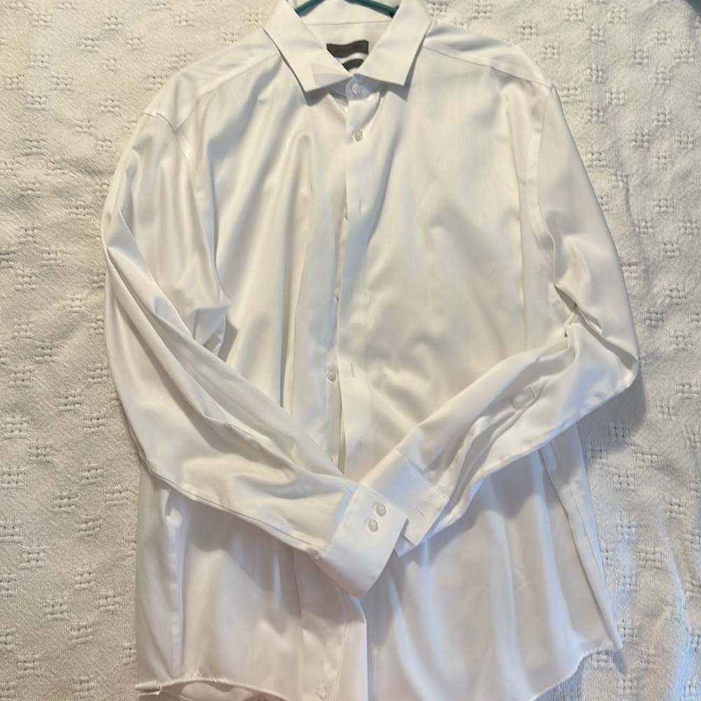 Men’s Calvin Klein Slim Fit Dress Shirt - NWT